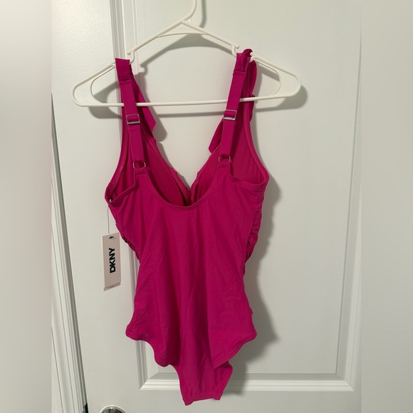 DKNY Womens Ruffle V-Neck One Piece Swimsuit with Tummy Control Size S NWT - Picture 4 of 11